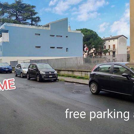 Casa Romeo Vinitaly - Free Parking - Wifi Appartement Verona Buitenkant foto